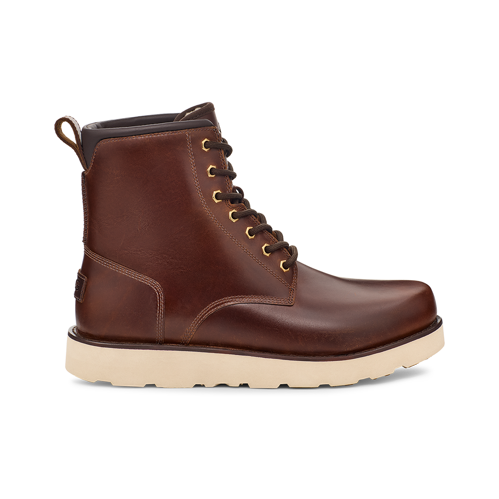 Bota Masculina UGG Cason