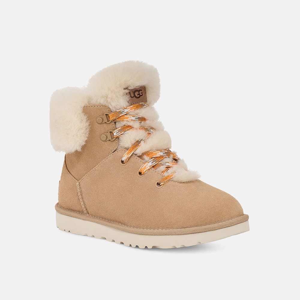 Bota UGG Classic Mini Alpine Lace Bege