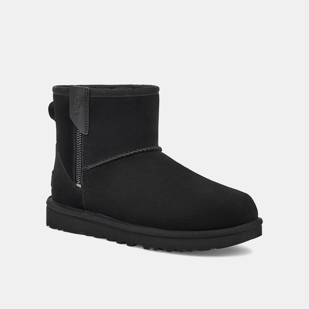 Bota UGG Classic Mini Bailey Zip Preto
