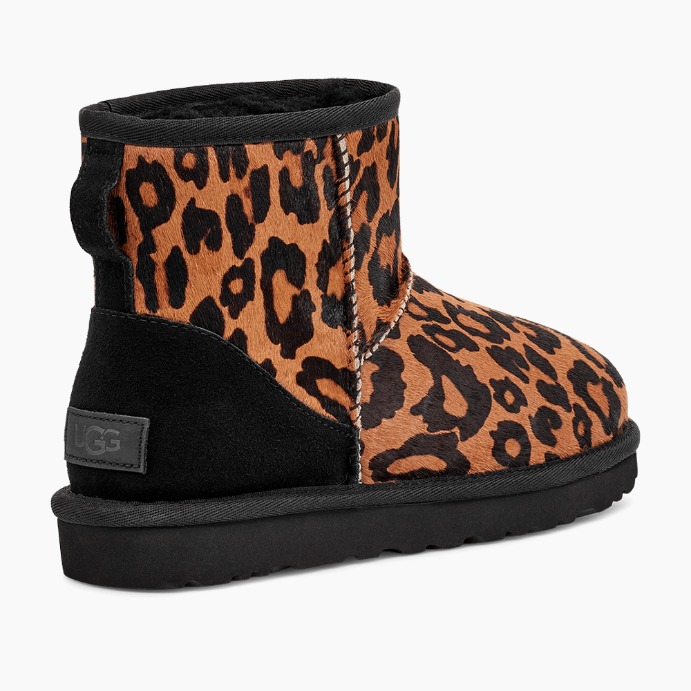Bota UGG Classic Mini Panther