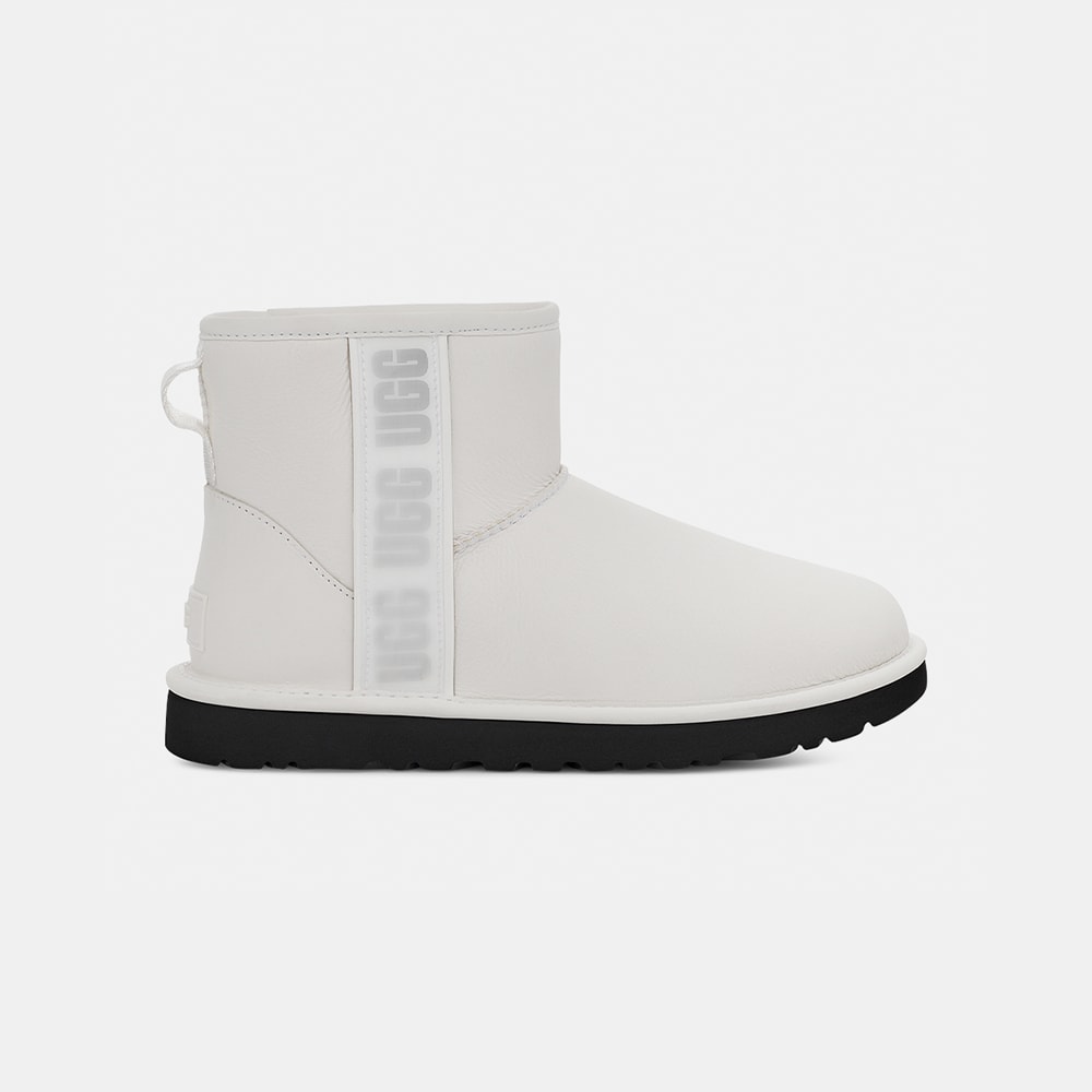 Bota UGG Classic Mini Side Logo II Branco