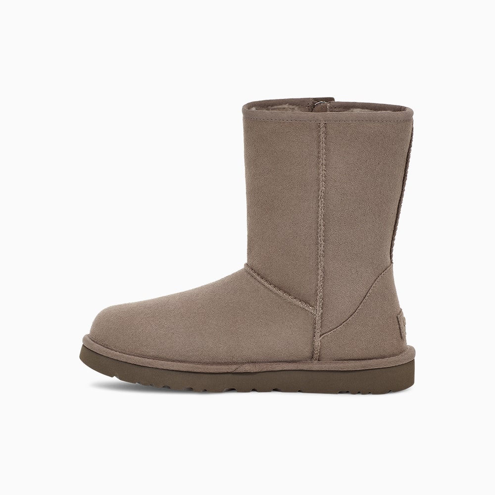 Bota UGG Classic Short Bailey Zip