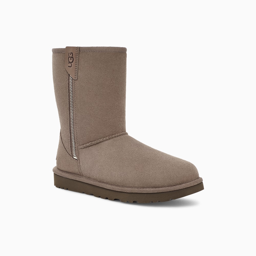 Bota UGG Classic Short Bailey Zip Cinza