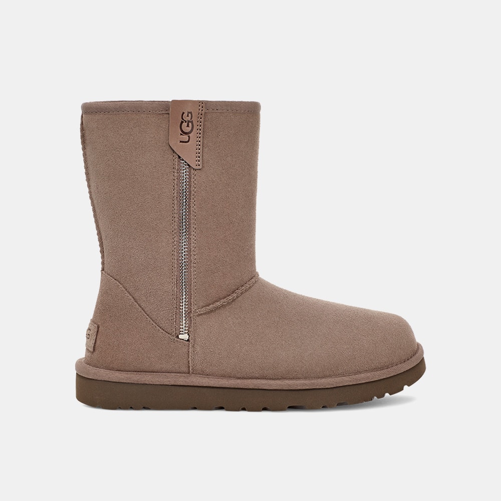 Bota UGG Classic Short Bailey Zip Cinza