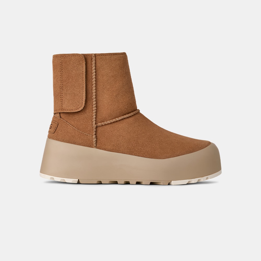 Bota UGG Classic StreetScape Caramelo