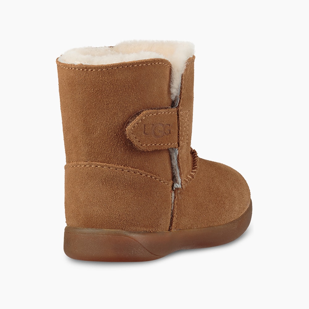 Bota UGG Infantil Keelan Caramelo