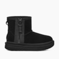Bota UGG Juvenil Classic Mini Zipper Tape Logo Preto