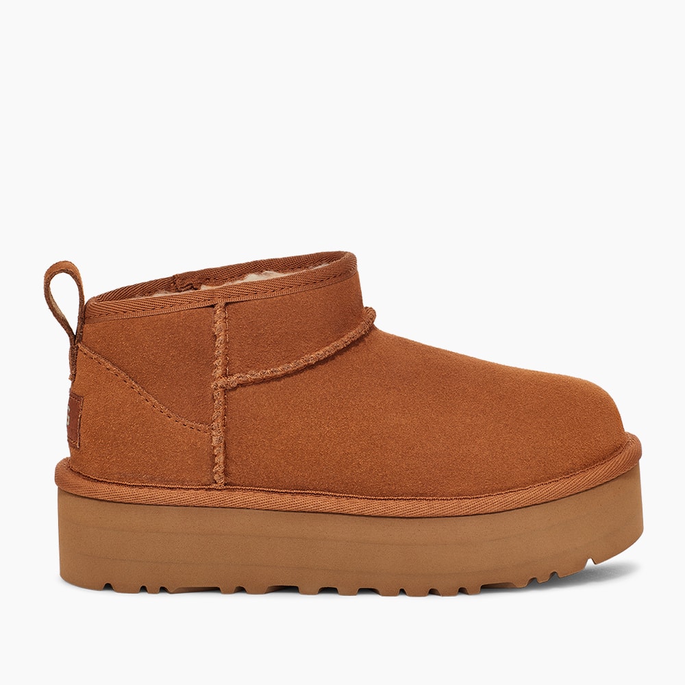 Compre Bota UGG Juvenil Classic Ultra Mini Platform Caramelo com