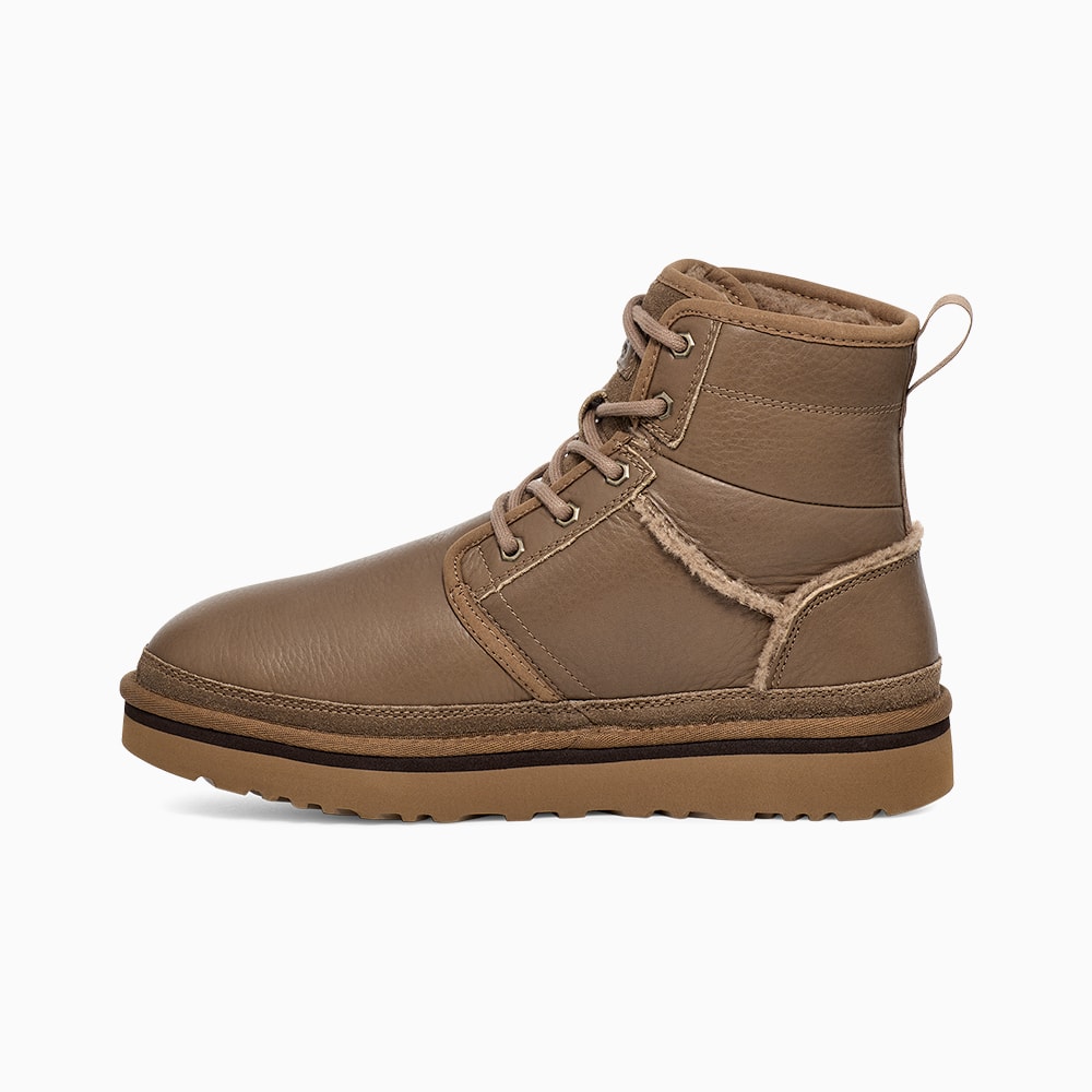 Bota UGG Masculina Neumel High Heritage