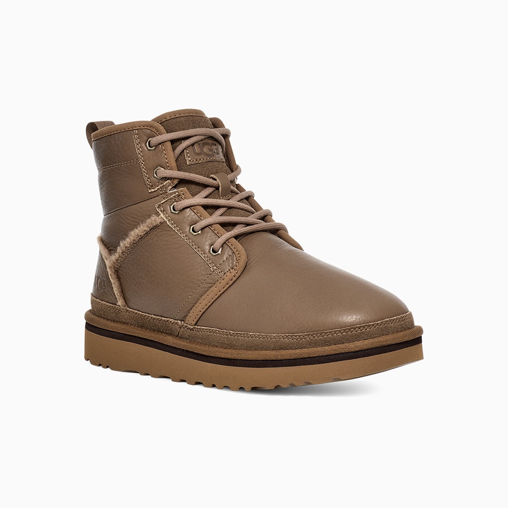 Bota UGG Masculina Neumel High Heritage Marrom