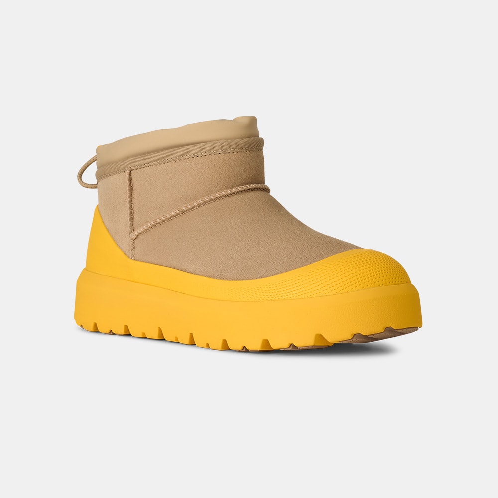 Bota UGG Masculino Classic Ultra Mini Weather Hybrid Amarelo