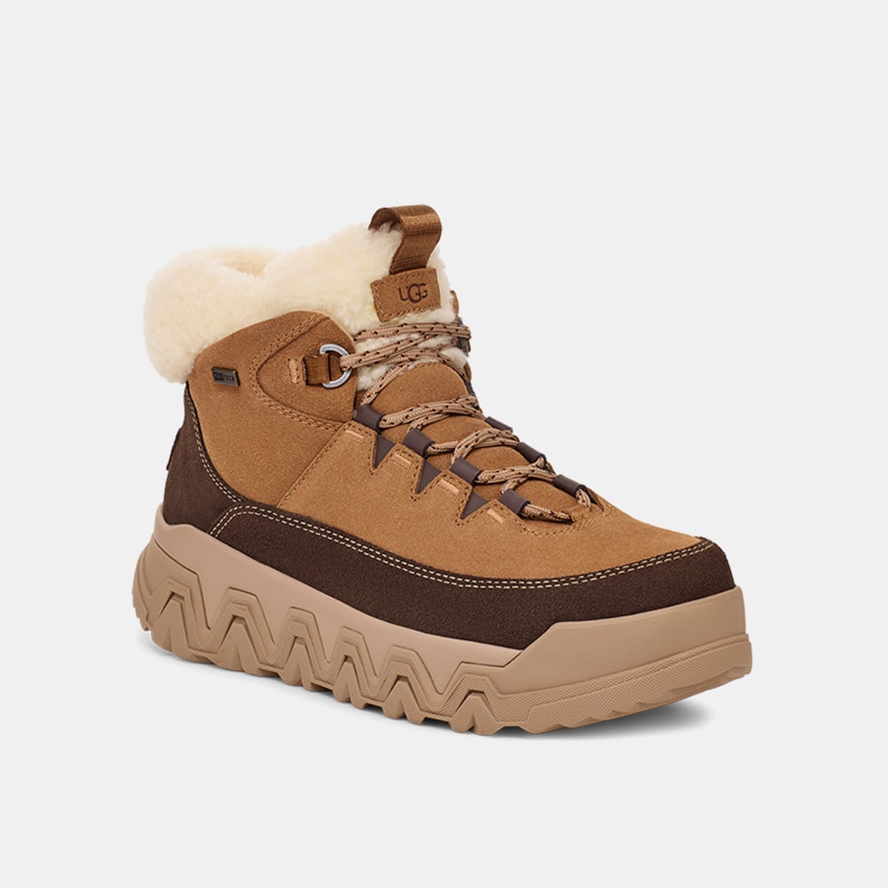 Bota UGG TerreTrail Cozy Lace Caramelo