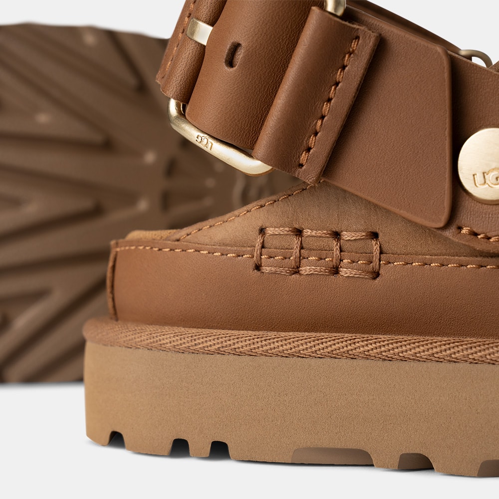 Clog UGG Goldenstar Villa Caramelo