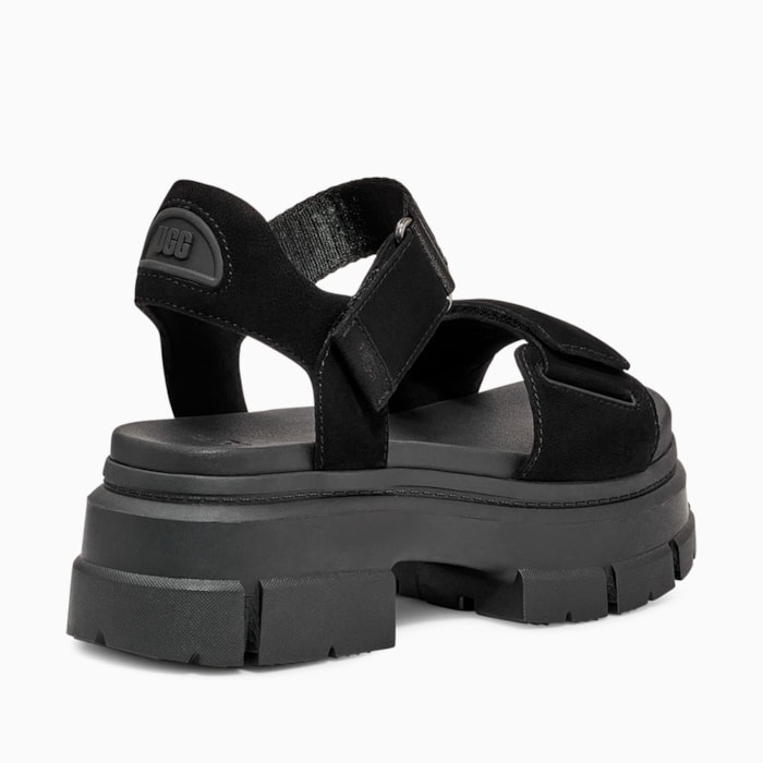 image_208db2ce-e2ac-4a64-8f57-1e9c0db4592e