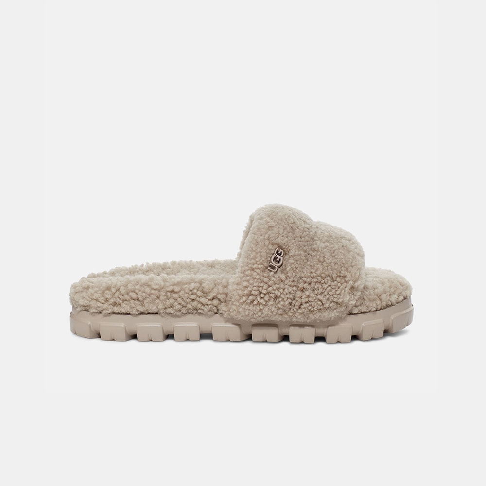 Slipper UGG Cozetta Curly Bege
